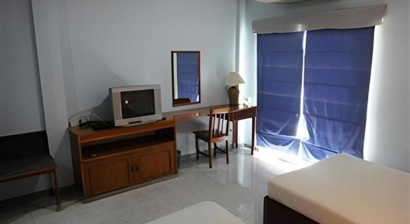 Kasem Garden Hotel Surin Ban Nong Tao Esterno foto