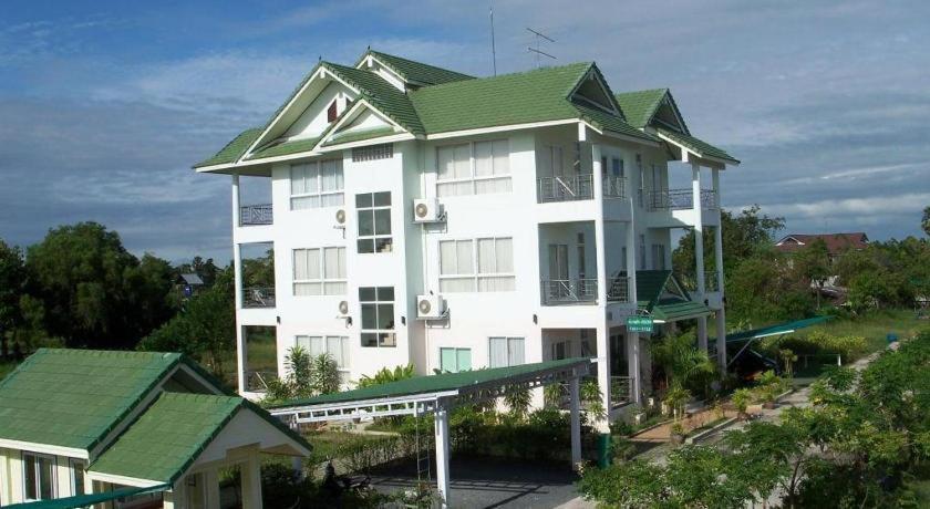 Kasem Garden Hotel Surin Ban Nong Tao Esterno foto