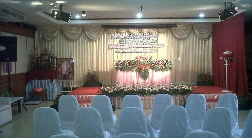 Kasem Garden Hotel Surin Ban Nong Tao Esterno foto