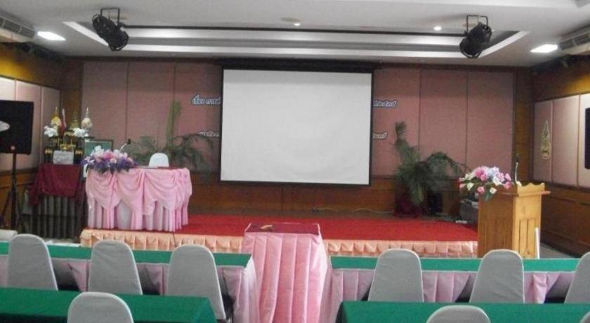 Kasem Garden Hotel Surin Ban Nong Tao Esterno foto